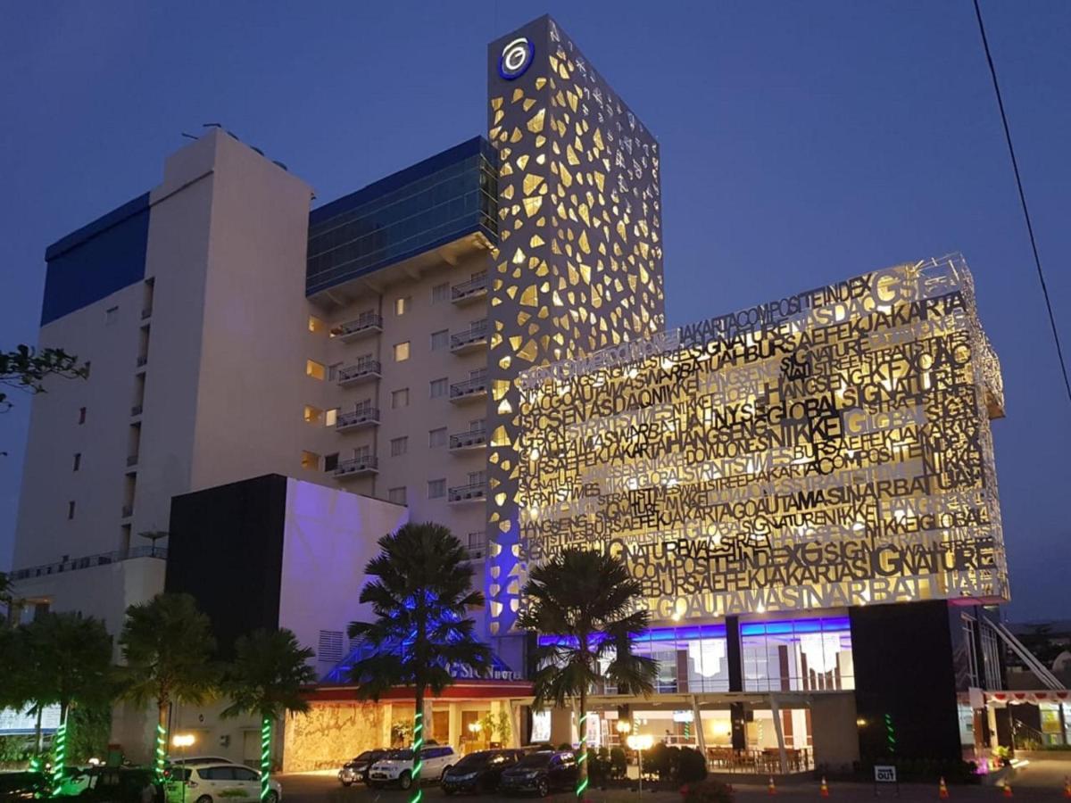 בנג'ארמאסין G'Sign Hotel Banjarmasin מראה חיצוני תמונה