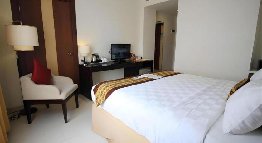 בנג'ארמאסין G'Sign Hotel Banjarmasin מראה חיצוני תמונה