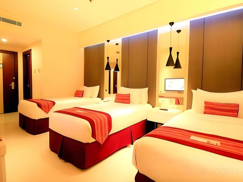 בנג'ארמאסין G'Sign Hotel Banjarmasin מראה חיצוני תמונה