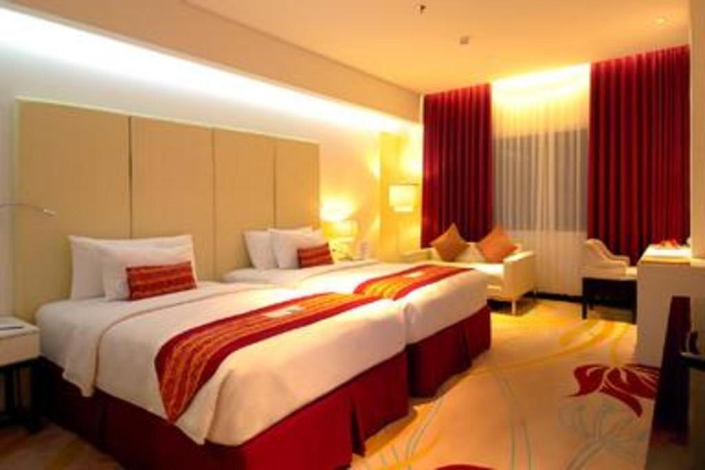 בנג'ארמאסין G'Sign Hotel Banjarmasin מראה חיצוני תמונה