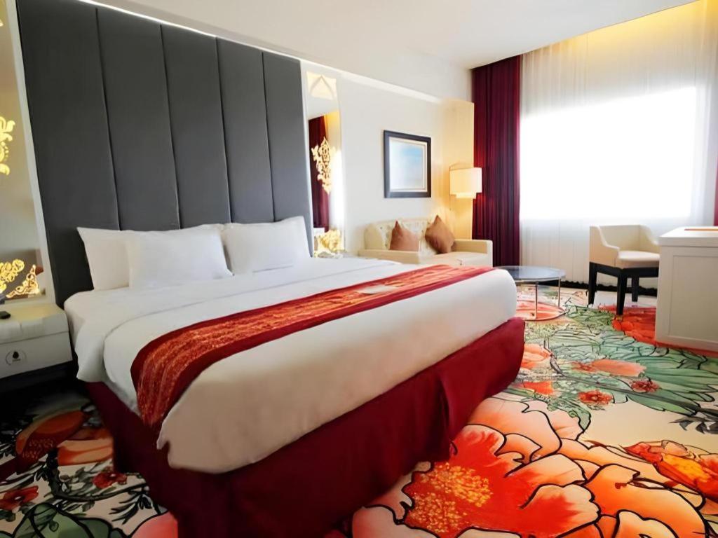 בנג'ארמאסין G'Sign Hotel Banjarmasin מראה חיצוני תמונה